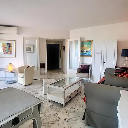 A 2 Pas Des Plages Du Midi, Terrasse, 252l-bou Cannes